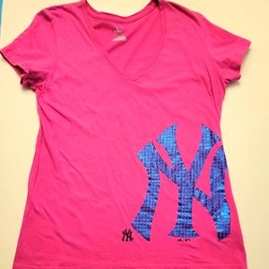 NEW YORK YANKEES V NECK TSHIRT